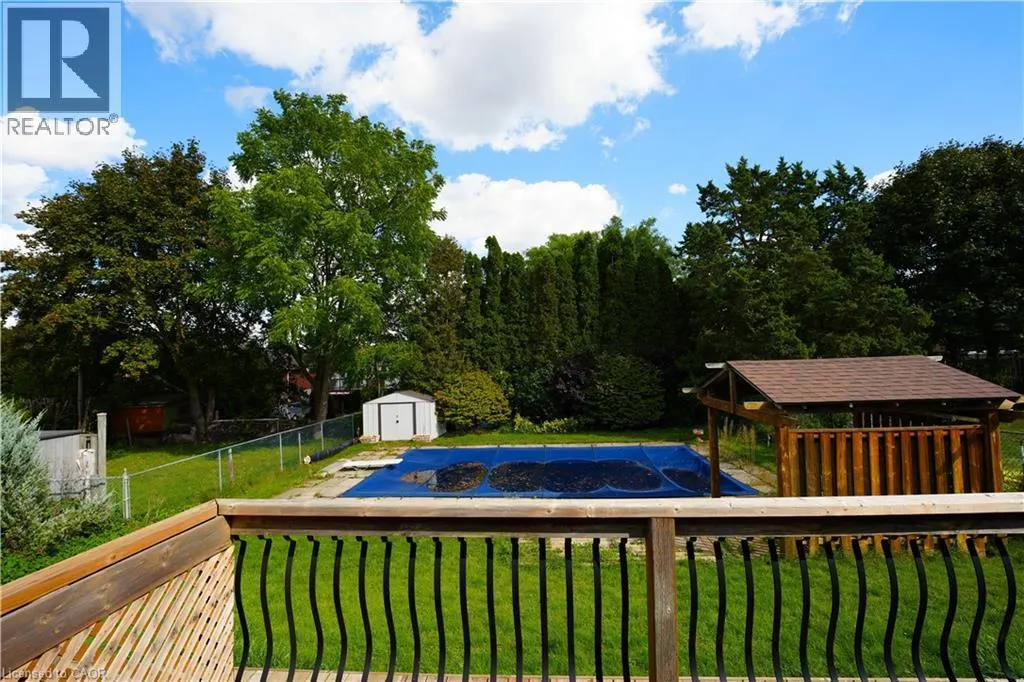 53 FREEMAN Avenue