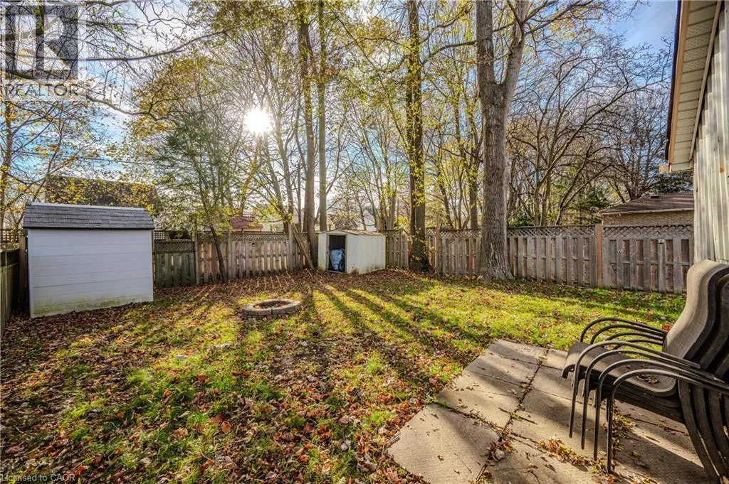 126 POPLAR Avenue