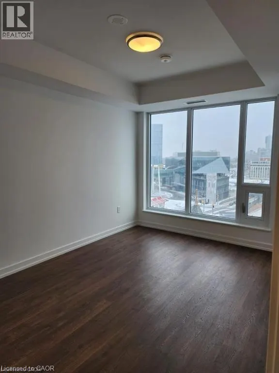 641 KING ST WEST Street W Unit# 614, #614