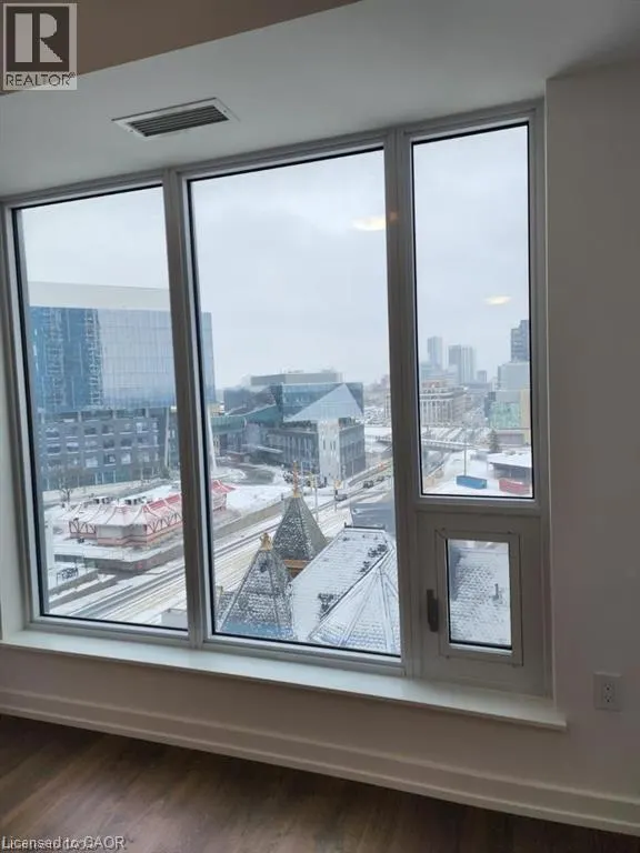 641 KING ST WEST Street W Unit# 614, #614