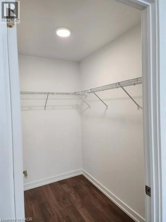 641 KING ST WEST Street W Unit# 614, #614