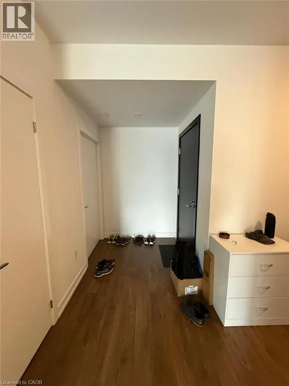 641 KING ST WEST Street W Unit# 614, #614