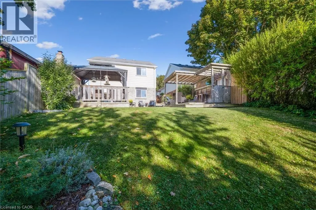 95 MACATEE Place