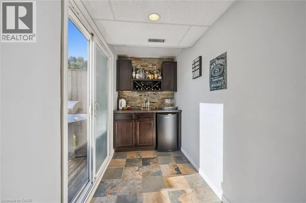 95 MACATEE Place