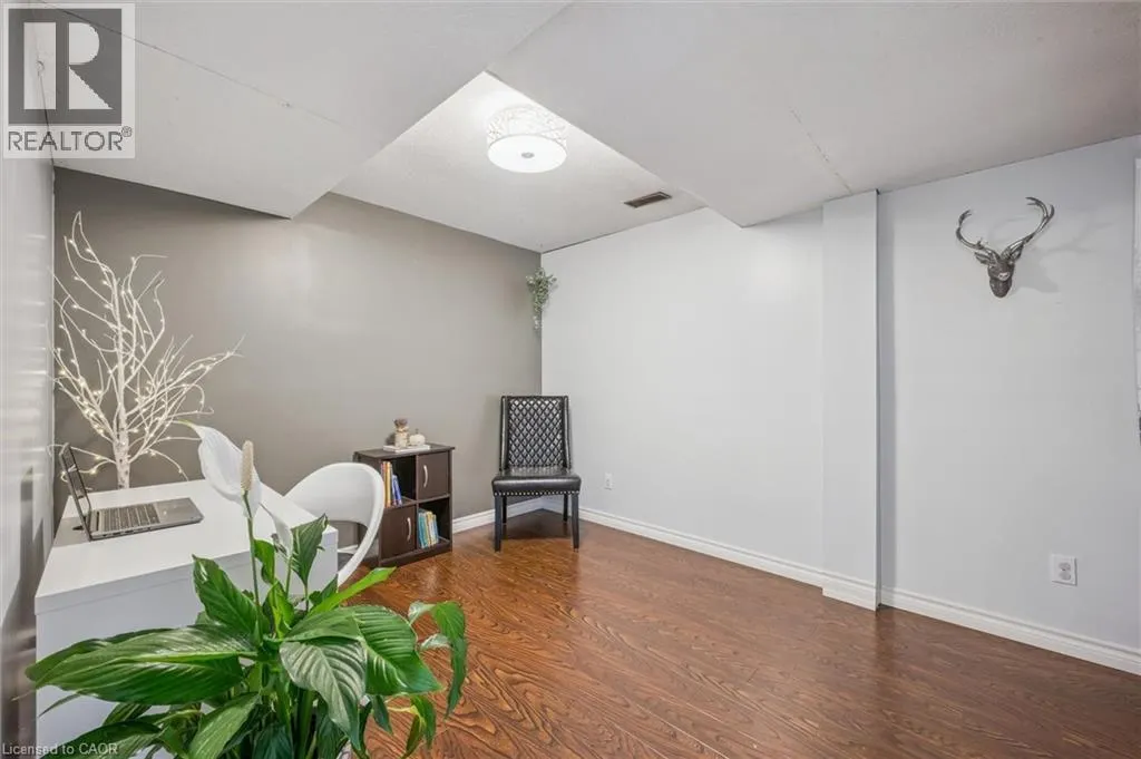 95 MACATEE Place