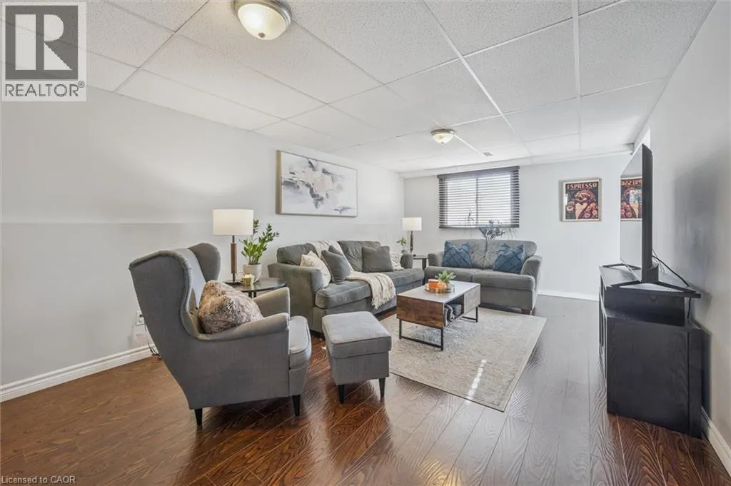 95 MACATEE Place