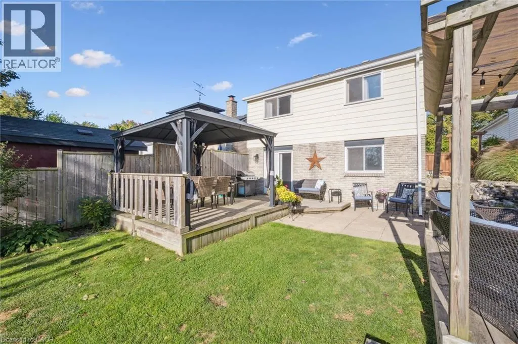 95 MACATEE Place