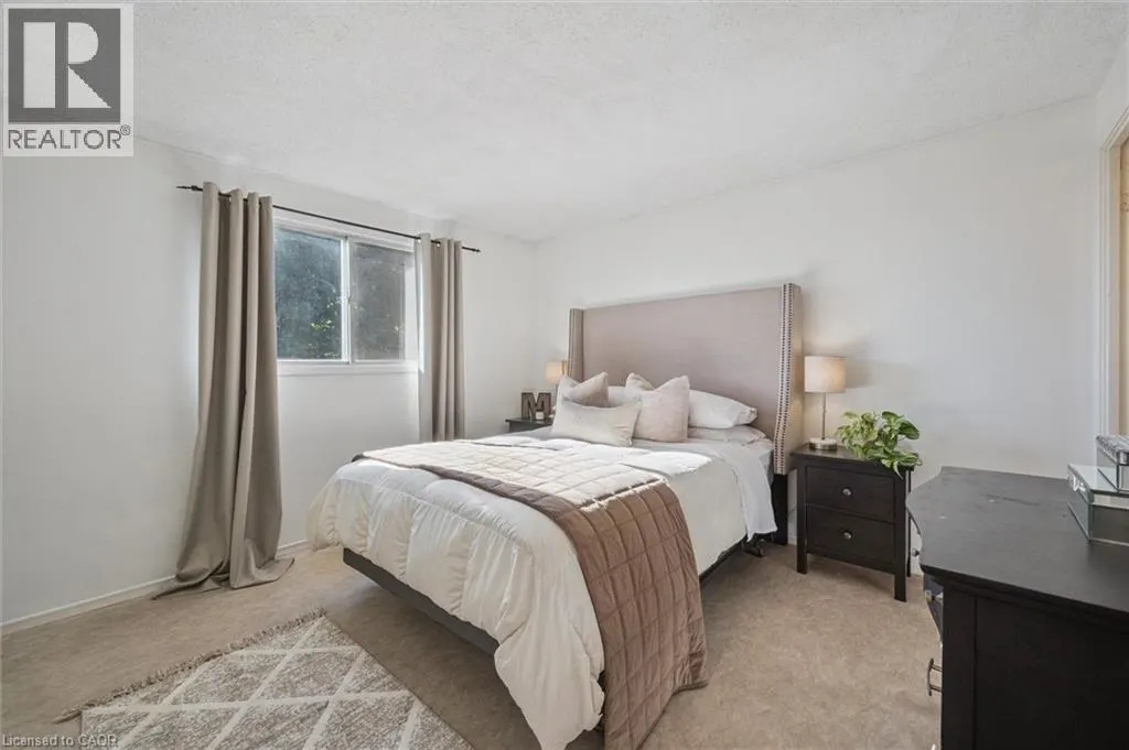 95 MACATEE Place