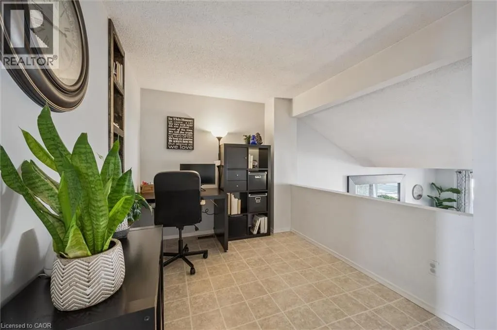 95 MACATEE Place