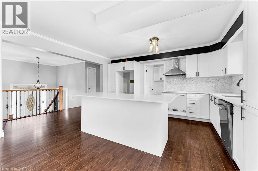 20 WASAGA SANDS Drive