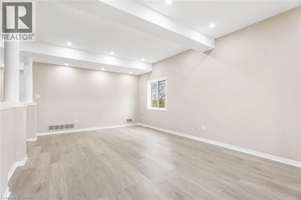 155 ELMIRA Road N
