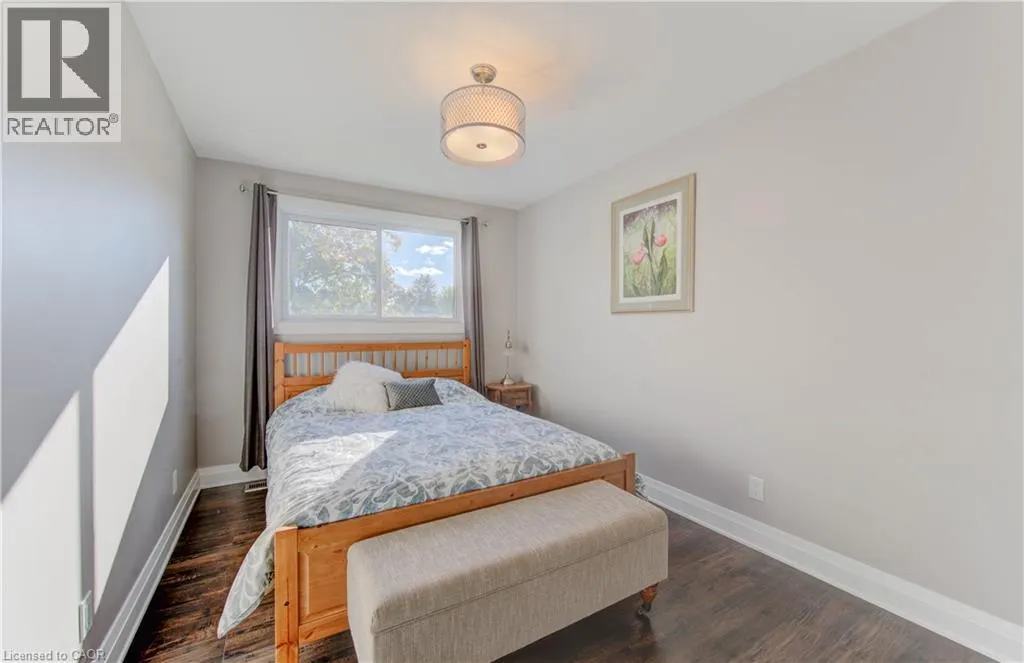 292 PARKMOUNT Drive