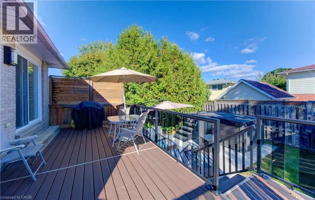292 PARKMOUNT Drive