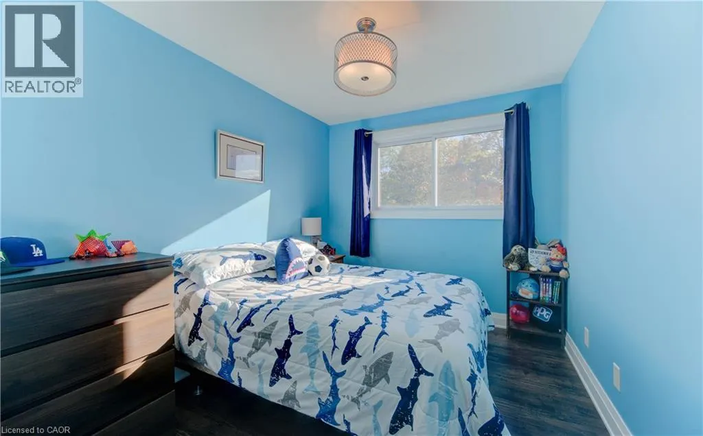 292 PARKMOUNT Drive