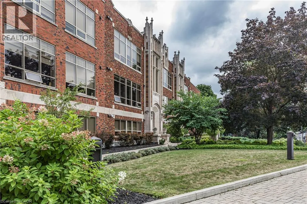 397 KING Street W Unit# 207, #207