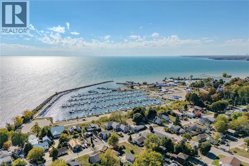 19 SOMERSET Drive Unit# 16, #16