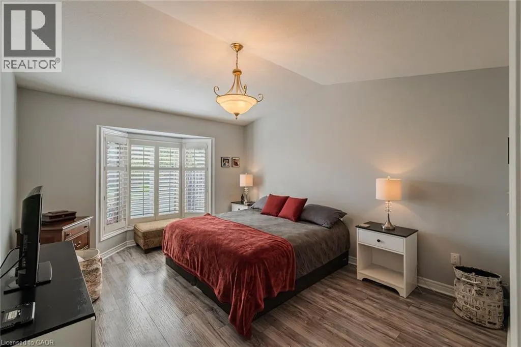 19 SOMERSET Drive Unit# 16, #16