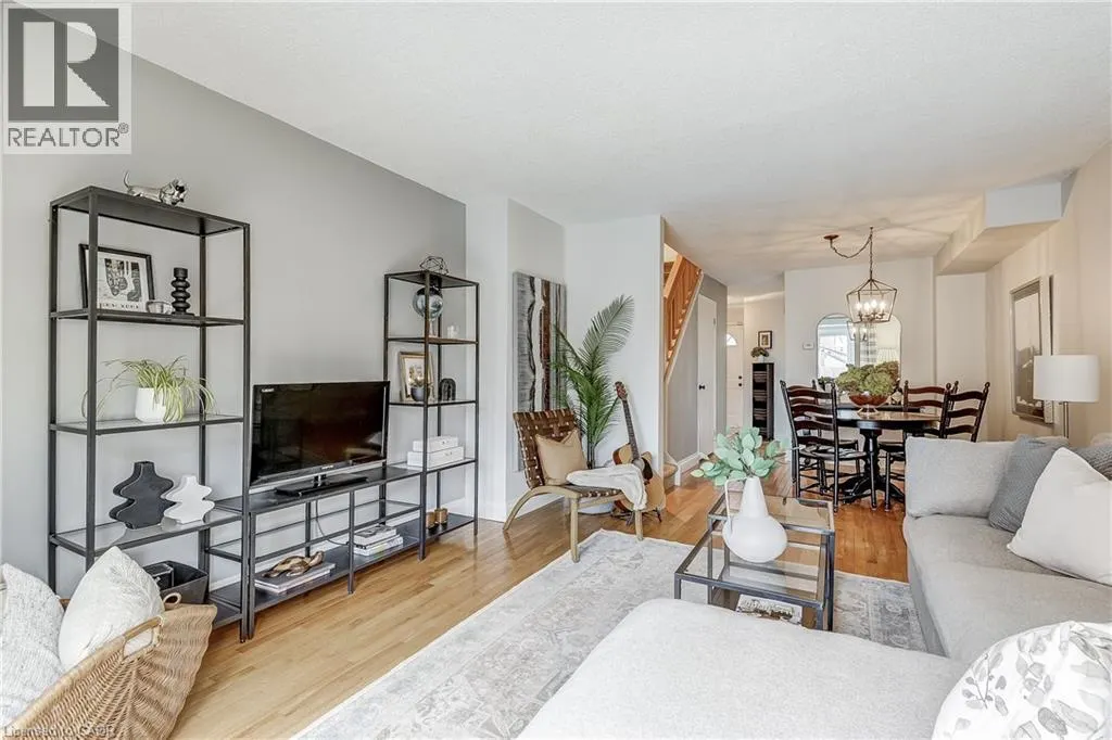895 MAPLE Avenue Unit# 418, #418