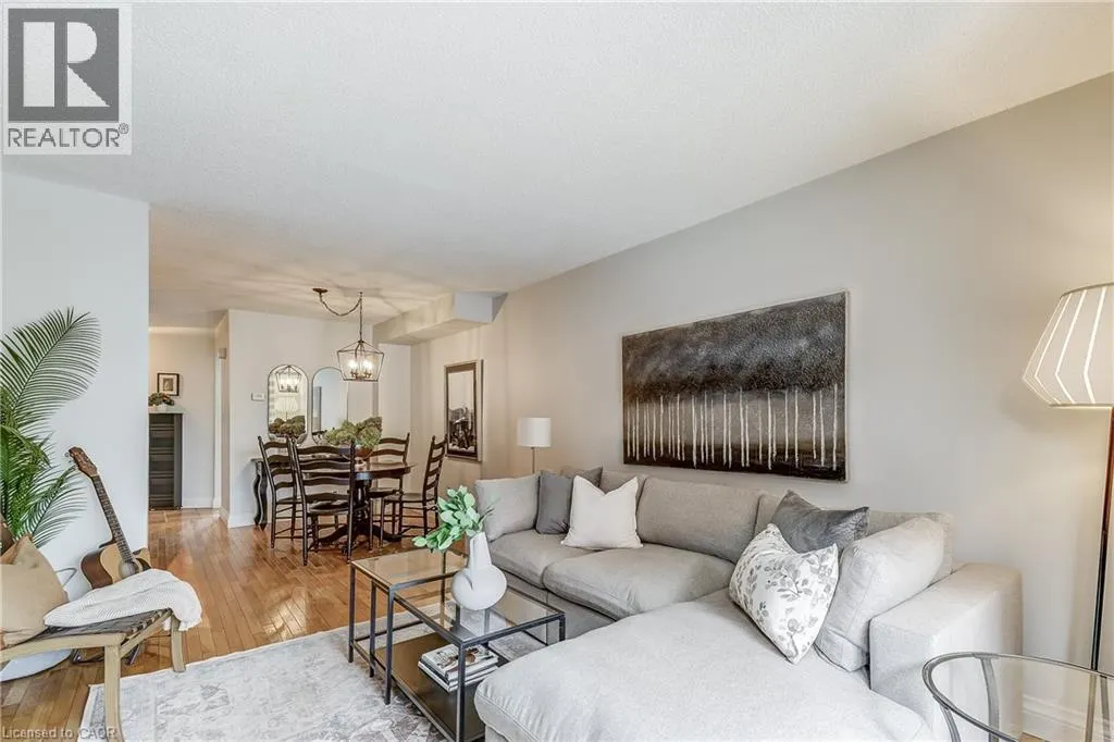 895 MAPLE Avenue Unit# 418, #418
