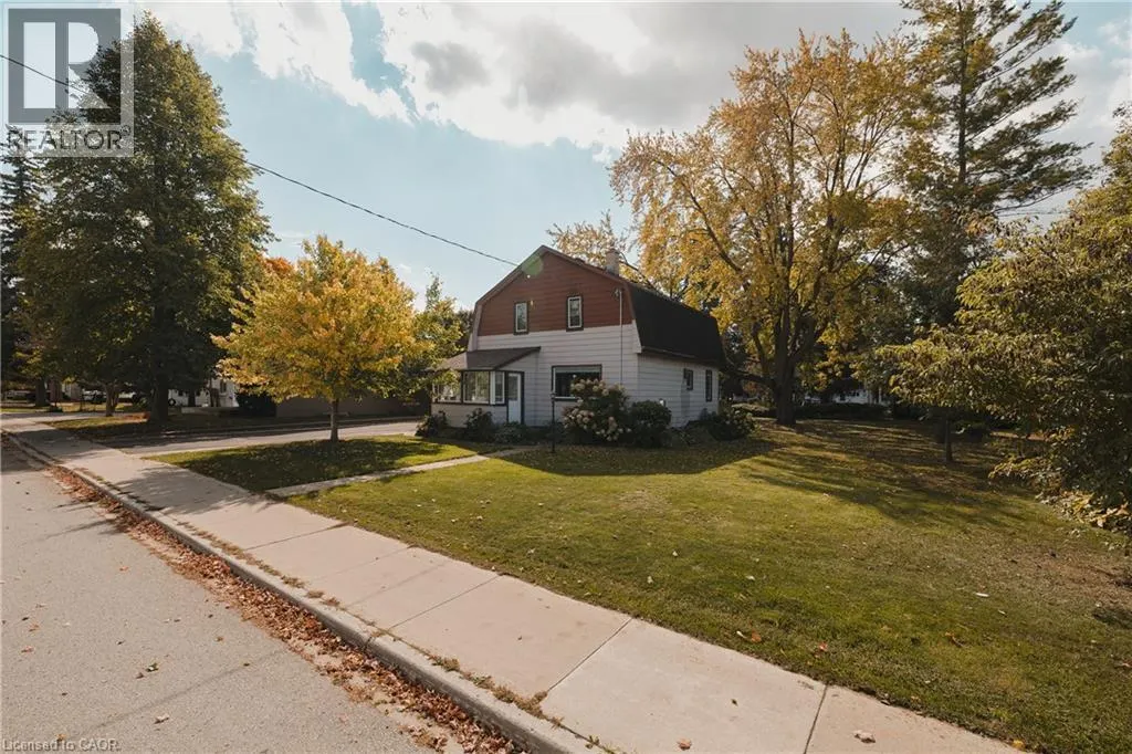 78 GEORGE Street S