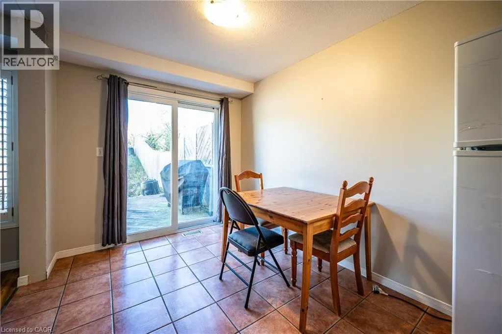 646 BASSWOOD Street Unit# A, #A