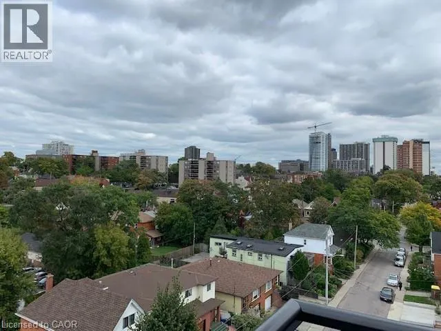 101 LOCKE Street S Unit# 611, #611