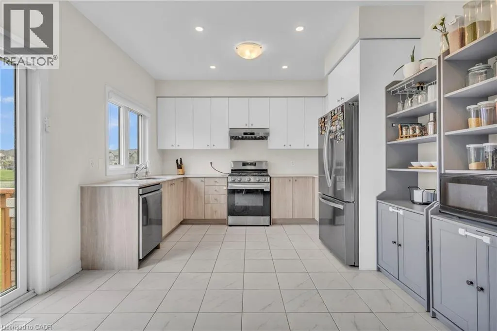 133 RAFTIS Street
