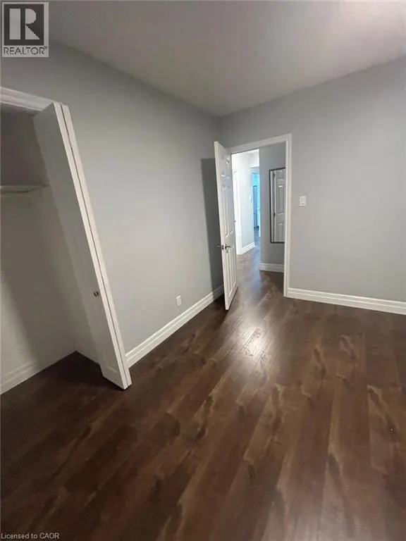 100 LAURIS Avenue