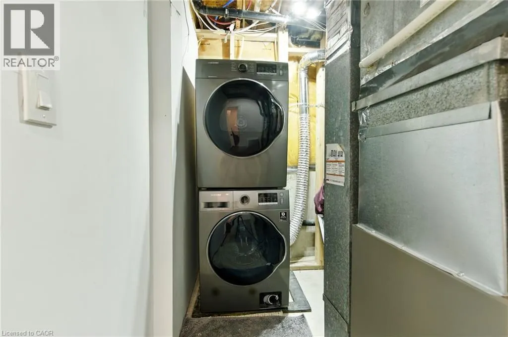 200 WOODHAVEN Place Unit# Lower, #Lower