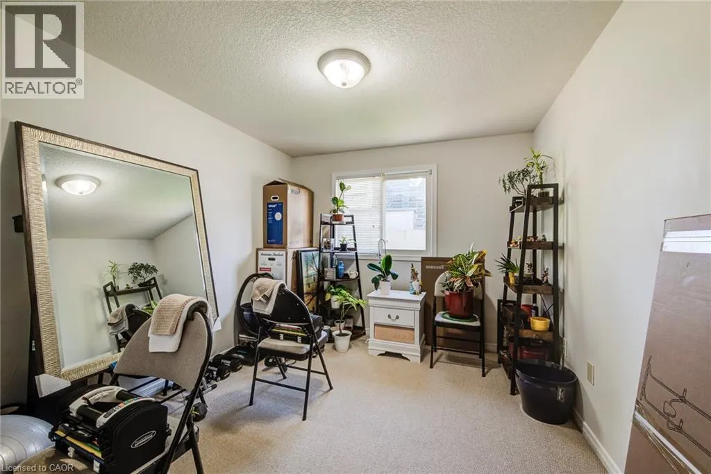 260 WESTMEADOW Drive