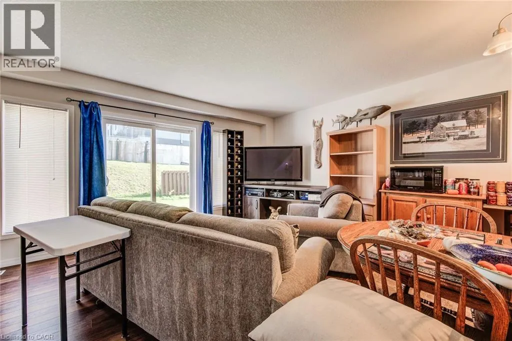 260 WESTMEADOW Drive