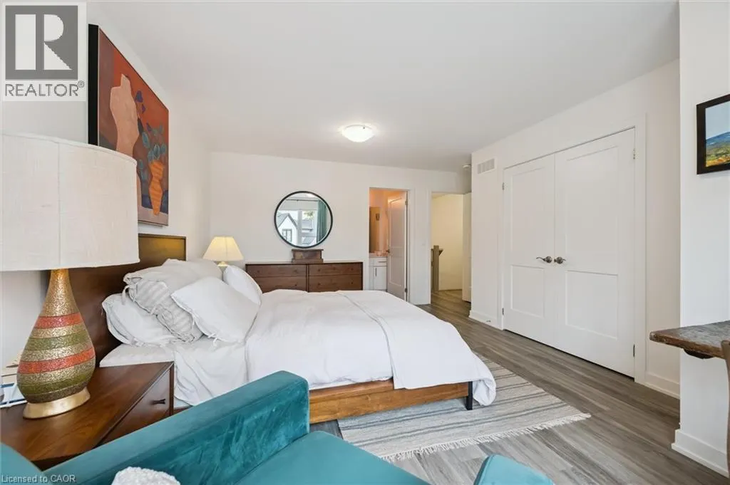 110 FERGUS AVE Avenue Unit# 21, #21