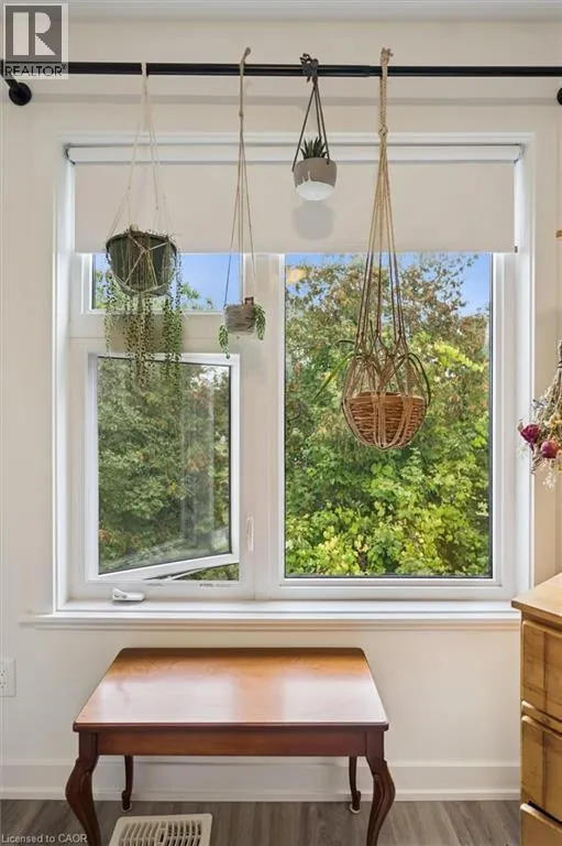 110 FERGUS AVE Avenue Unit# 21, #21