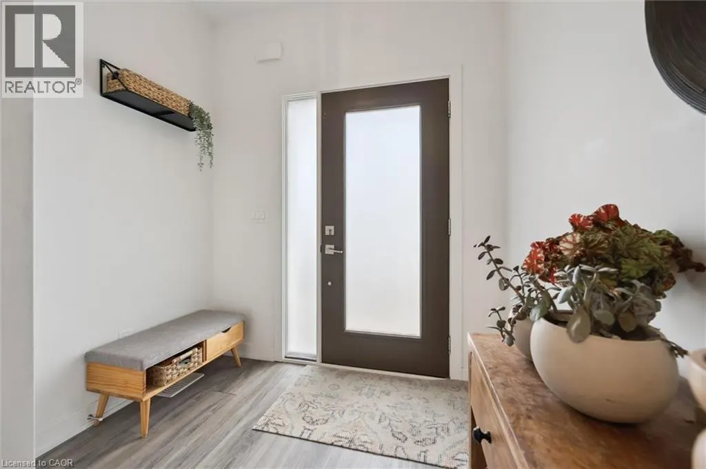 110 FERGUS AVE Avenue Unit# 21, #21