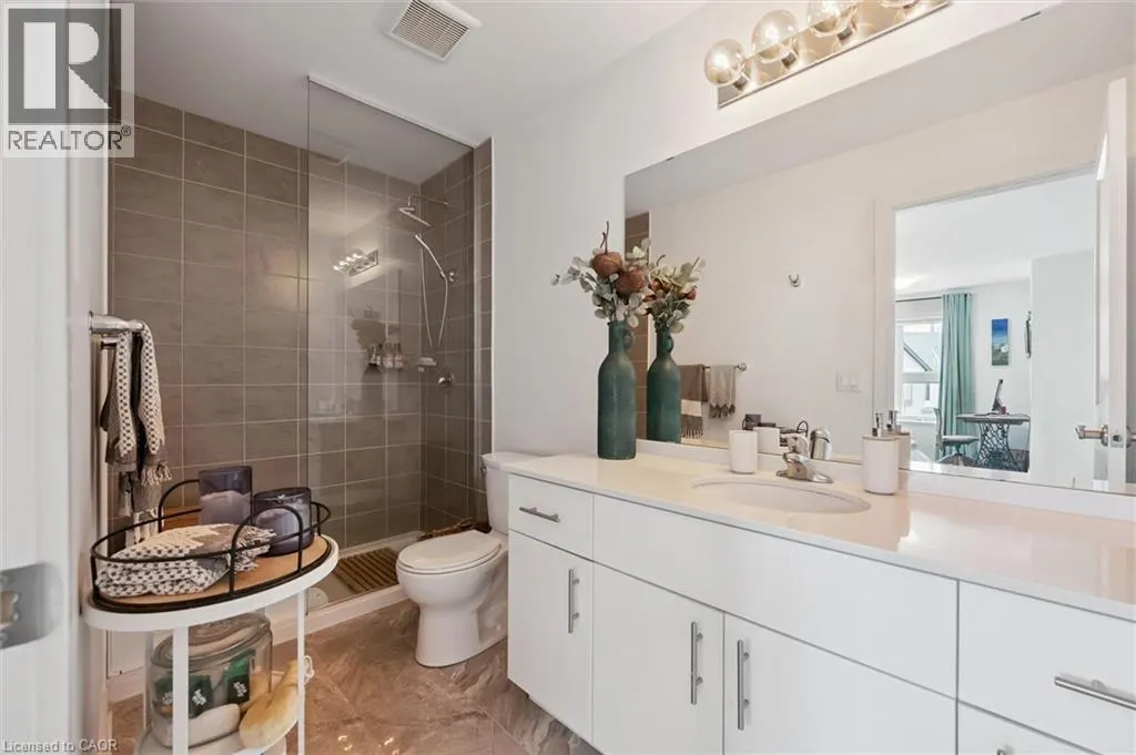 110 FERGUS AVE Avenue Unit# 21, #21