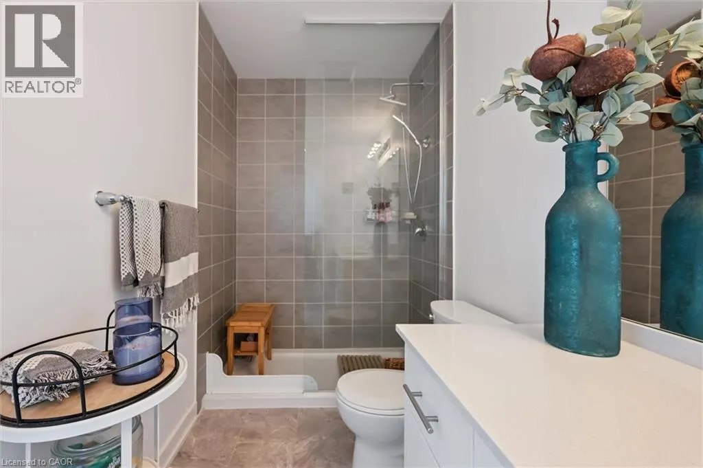 110 FERGUS AVE Avenue Unit# 21, #21