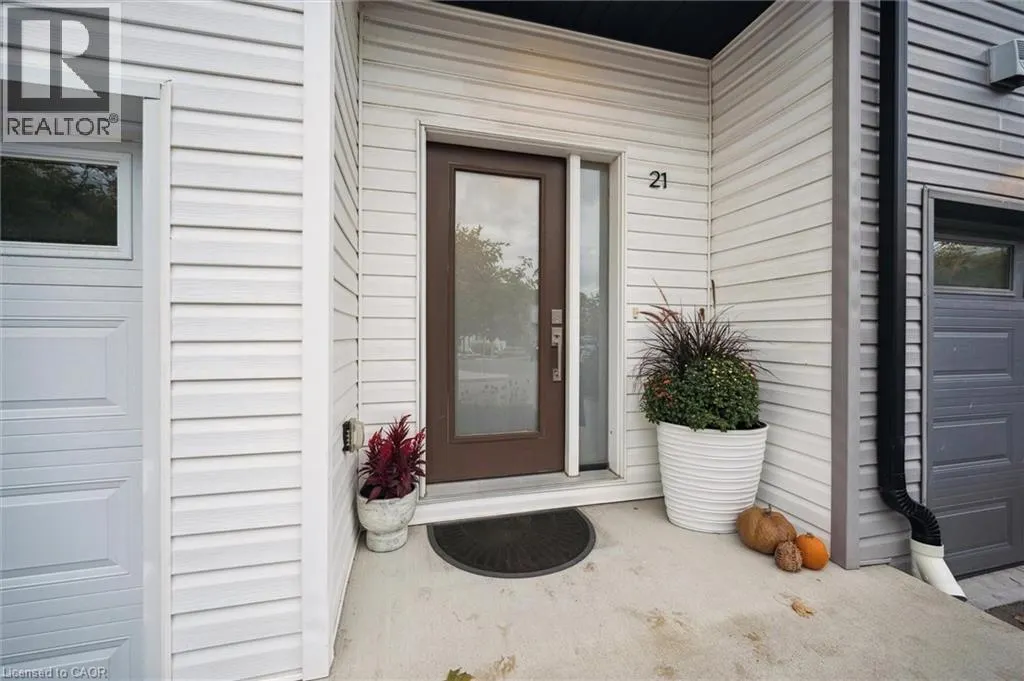 110 FERGUS AVE Avenue Unit# 21, #21