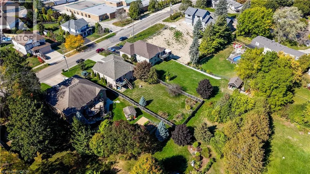 430 CARYNDALE Drive