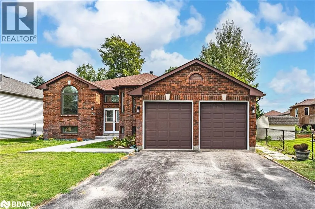 29 SILVER BIRCH Avenue