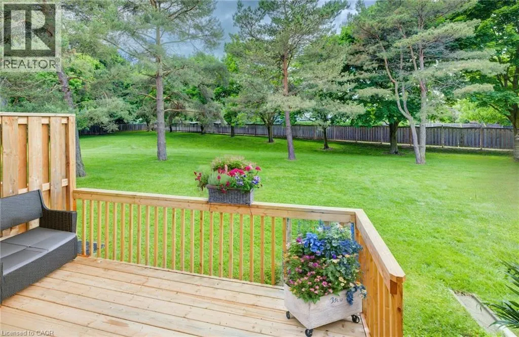 465 WOOLWICH Street N Unit# 17, #17