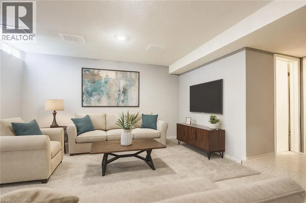 465 WOOLWICH Street N Unit# 17, #17
