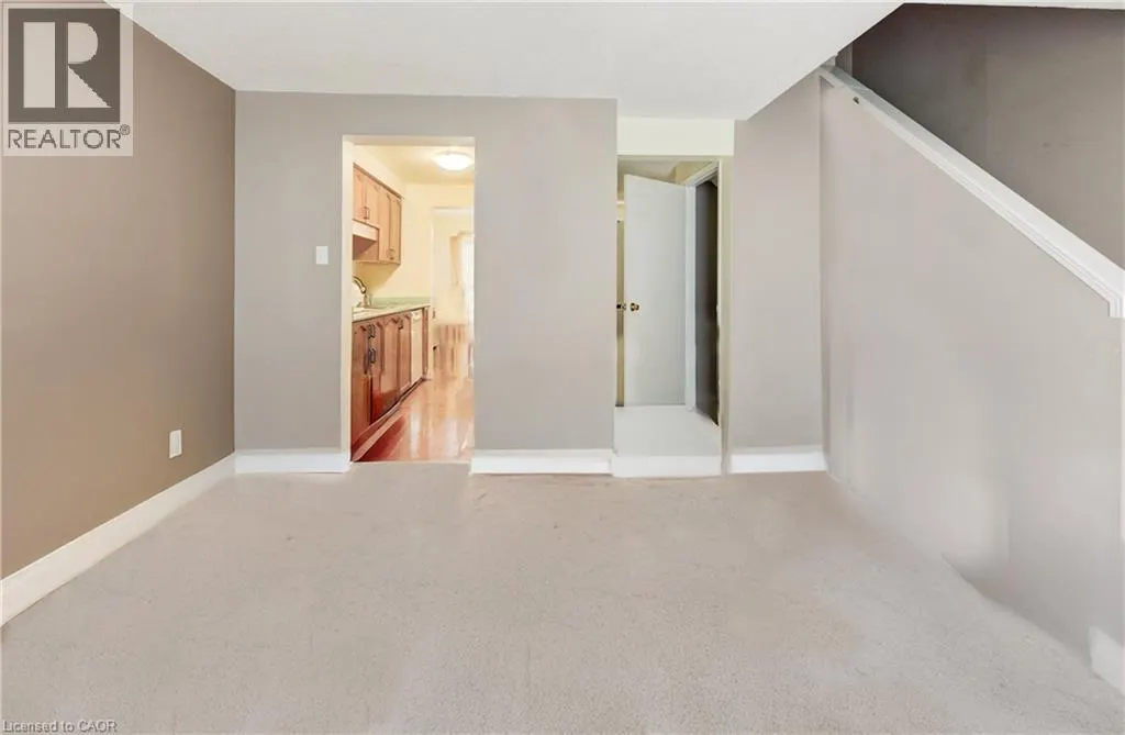 465 WOOLWICH Street N Unit# 17, #17