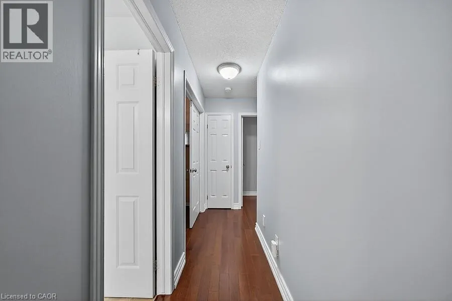 82 AYLMER Crescent