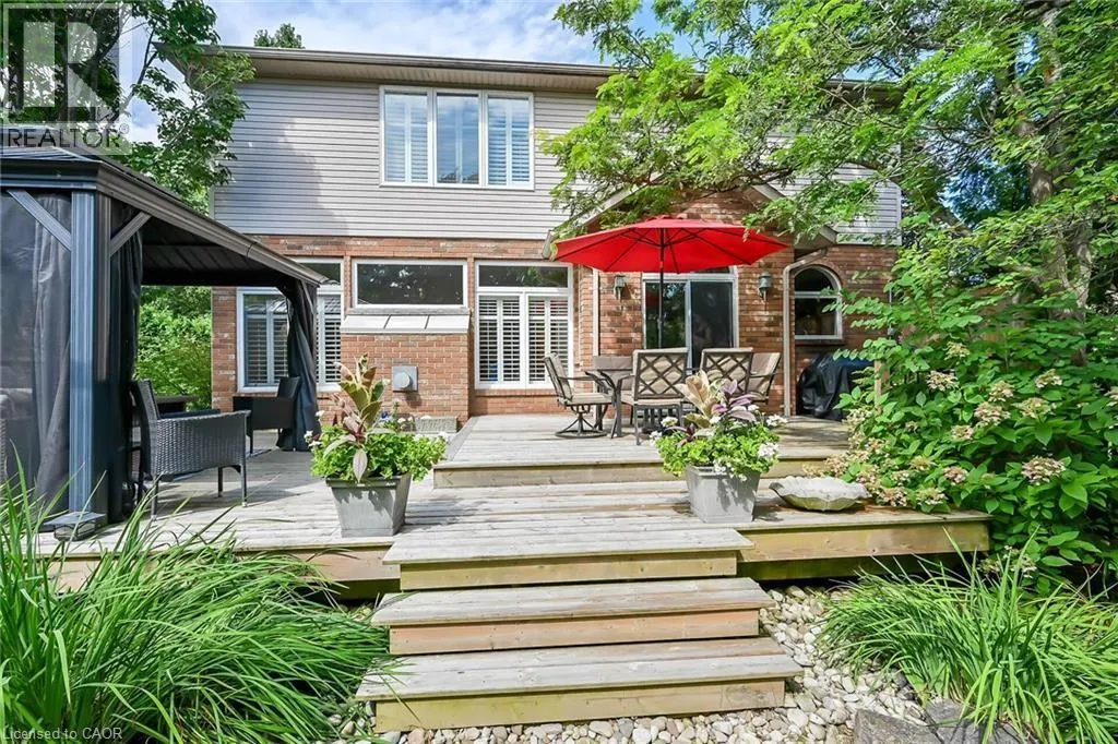 15 PELHAM Drive