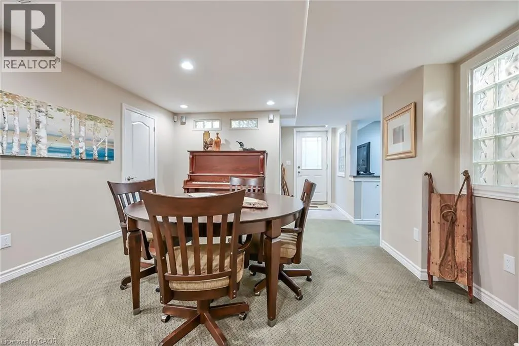 15 PELHAM Drive