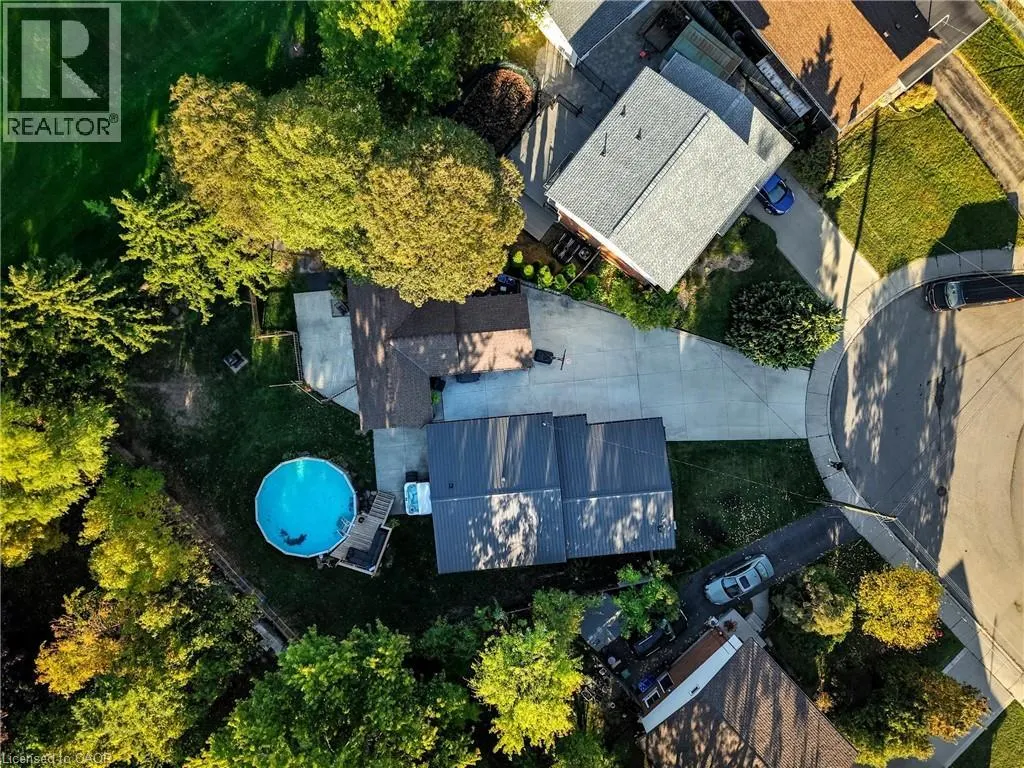 17 CARMEN Avenue