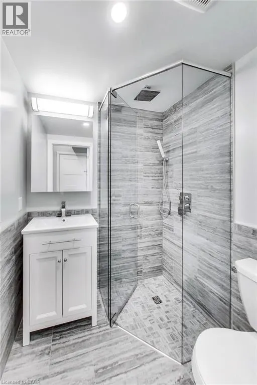 347 CHARLTON Avenue W Unit# 202, #202