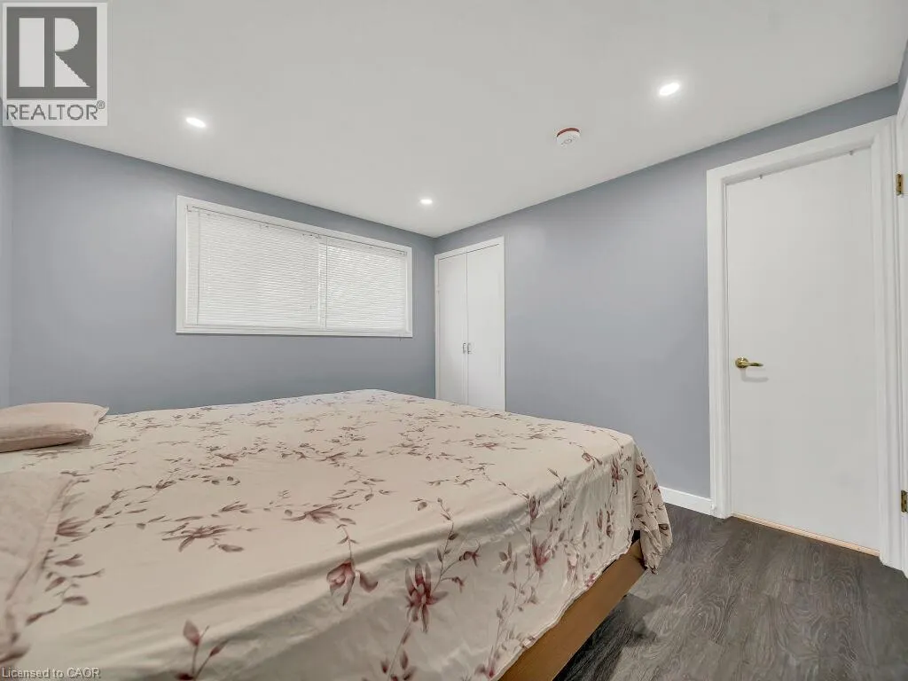34 BELWOOD Walk