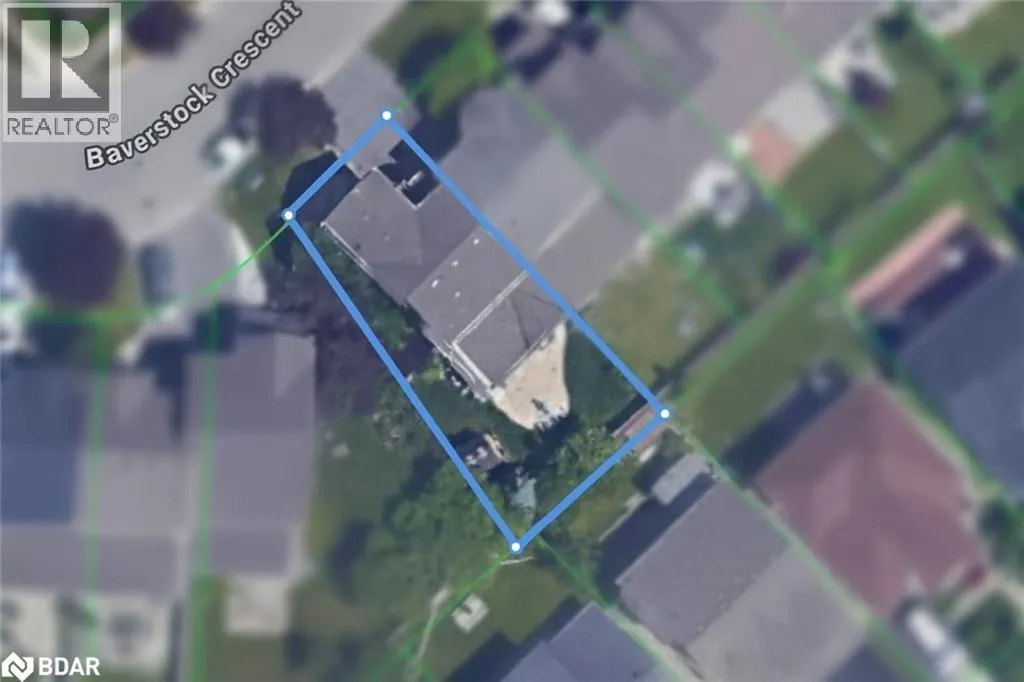402 BAVERSTOCK Crescent