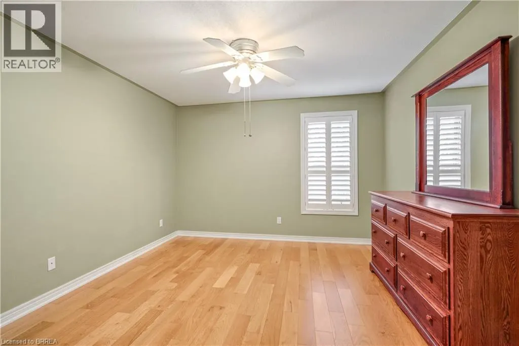 25 COBDEN Court Unit# 8, #8